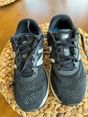 New Balance Black Women's Running Sneakers with Gray Accents. Missing inserts!